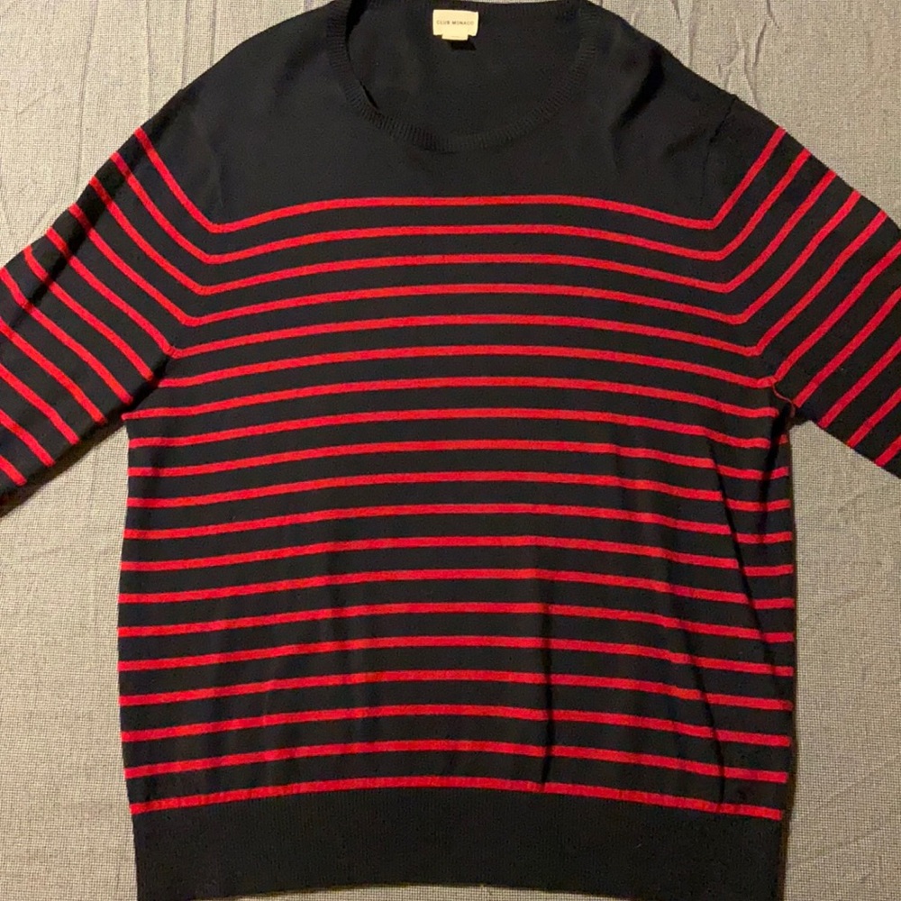 Club Mónaco sweater. Size XL.  Cashmere blend.